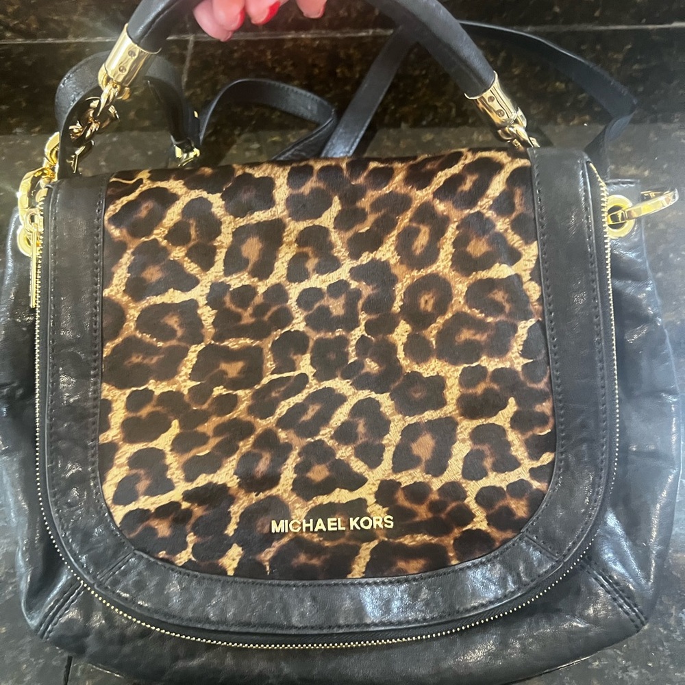 Michael Kors Black and Leopard Shoulder Bag with gold chain